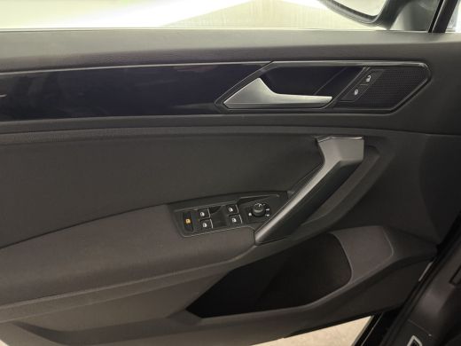 Volkswagen Tiguan 2.0 TDI | Grijs Kenteken | VAN | 2500kg Trekgew. | Trekh. | Camera | Virtual | Adap. Cruise | Car... ActivLease financial lease