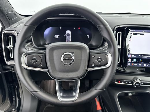 Volvo  EC40 Single Motor Extended Range 82kWh Ultra Black Edition | 20" | Trekhaak | Leder/Nubuck | 360 Camer... ActivLease financial lease