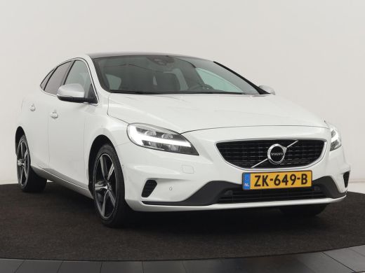 Volvo  V40 1.5 T3 Polar+ Sport | Panoramadak | Stoelverwarming | Camera | Full LED | Navigatie | Park Assist... ActivLease financial lease
