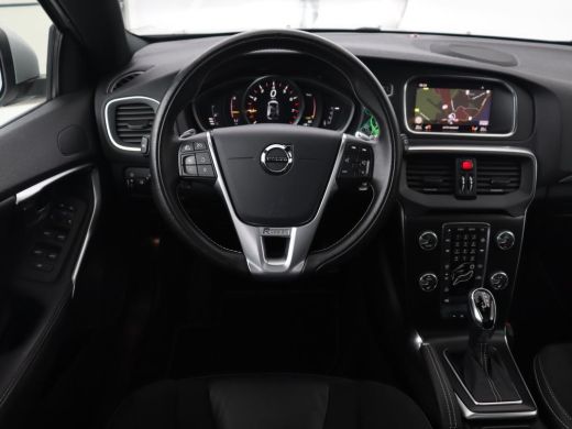 Volvo  V40 1.5 T3 Polar+ Sport | Panoramadak | Stoelverwarming | Camera | Full LED | Navigatie | Park Assist... ActivLease financial lease