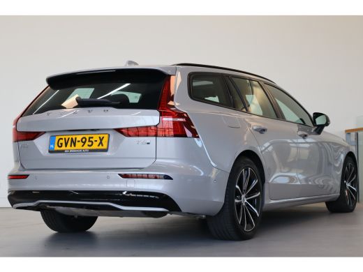Volvo  V60 T6 350PK AWD Plus Dark Panoramadak | Trekhaak | 360&deg; | Contourstoelen ActivLease financial lease