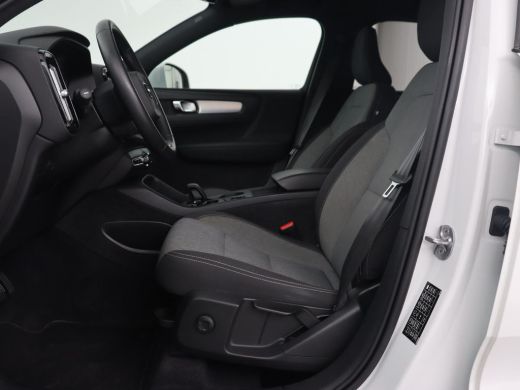 Volvo  XC40 1.5 T4 Recharge Inscription | Stoel & stuurverwarming | Full LED | Carplay | Navigatie | DAB | Cr... ActivLease financial lease