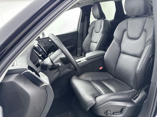 Volvo  XC60 T8 Recharge Plus | 19" Allseason | 360 Camera | Harman Kardon | Trekhaak | Full LED | Getint glas... ActivLease financial lease