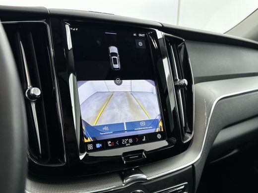 Volvo  XC60 T8 Recharge Plus | 19" Allseason | 360 Camera | Harman Kardon | Trekhaak | Full LED | Getint glas... ActivLease financial lease