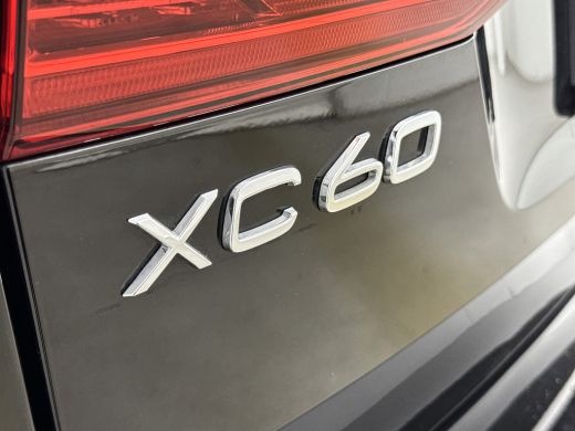 Volvo  XC60 T8 Recharge Plus | 19" Allseason | 360 Camera | Harman Kardon | Trekhaak | Full LED | Getint glas... ActivLease financial lease