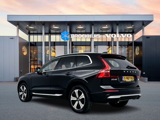 Volvo  XC60 T8 Recharge Plus | 19" Allseason | 360 Camera | Harman Kardon | Trekhaak | Full LED | Getint glas... ActivLease financial lease