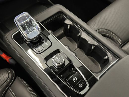 Volvo  XC90 T8 455PK Ultra Bright | Airco separaat achter | Alarmsysteem | Apple Carplay/Android Auto|telefoo... ActivLease financial lease