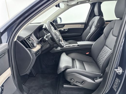 Volvo  XC90 T8 Recharge Ultra Bright | 21" | Luchtvering | Trekhaak | Getint glas | Head-up | Panoramadak | 3... ActivLease financial lease