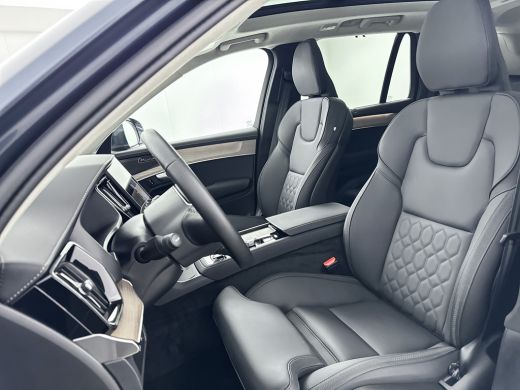 Volvo  XC90 T8 Recharge Ultra Bright | 21" | Luchtvering | Trekhaak | Getint glas | Head-up | Panoramadak | 3... ActivLease financial lease