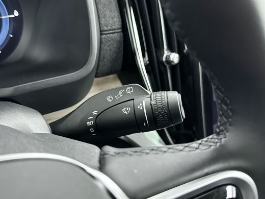 Volvo  XC90 T8 Recharge Ultra Bright | 21" | Luchtvering | Trekhaak | Getint glas | Head-up | Panoramadak | 3... ActivLease financial lease