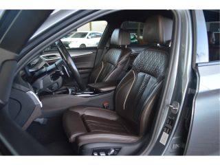BMW 5 Serie 520i High Executive M Sport Automaat / M Sportonderstel / Adaptieve LED / Parking Assistant Plus ...