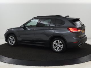 BMW X1 Xdrive25e Edrive Edition | Panoramadak | Stoelverwarming | Full LED | Navigatie | Climate control...