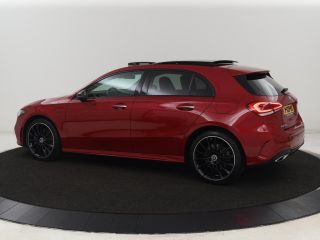 Mercedes-Benz A-Klasse 250e AMG | Panoramadak | 360 Camera | Burmester | Stoelverwarming | Adaptive cruise | Carplay | S...