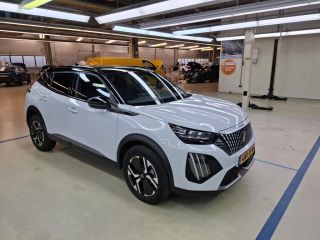 Peugeot 2008 1.2 Hybrid 136 GT | Automaat | Navigatie | Camera | Mild Hybrid | Adaptieve cruise control | Nieu...