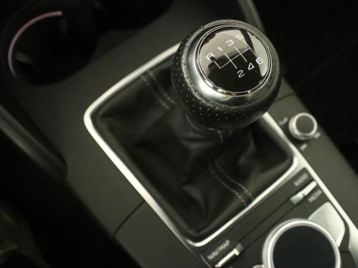 Audi A3 30 TFSI Advance Sport | Stoelverwarming | Virtual Cockpit | Carplay | Half leder | Navigatie | Fu... ActivLease financial lease