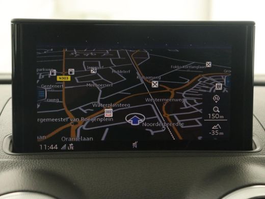 Audi A3 30 TFSI Advance Sport | Stoelverwarming | Virtual Cockpit | Carplay | Half leder | Navigatie | Fu... ActivLease financial lease