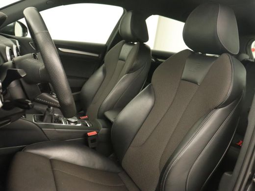 Audi A3 30 TFSI Advance Sport | Stoelverwarming | Virtual Cockpit | Carplay | Half leder | Navigatie | Fu... ActivLease financial lease
