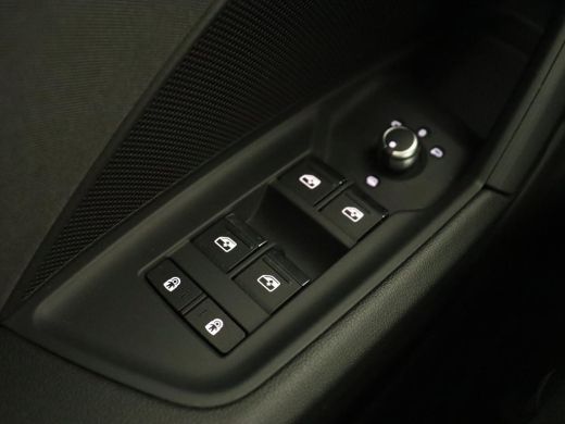 Audi A3 30 TFSI Advanced edition | Full LED | Navigatie | Carplay | Cruise control | Virtual cockpit | Au... ActivLease financial lease