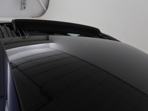 Audi A3 35 TFSI S edition | Panoramadak | Virtual Cockpit | Full LED | Carplay | Sportstoelen | Half lede... ActivLease financial lease