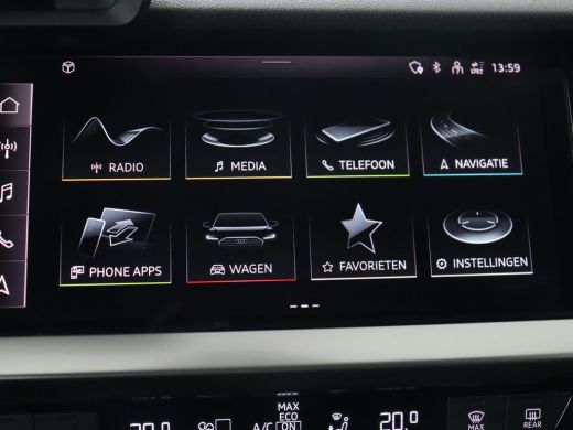 Audi A3 35 TFSI S edition | Panoramadak | Virtual Cockpit | Full LED | Carplay | Sportstoelen | Half lede... ActivLease financial lease