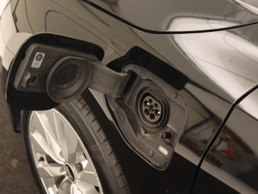 Audi A3 40 TFSI e Edition | Navigatie | Virtual Cockpit | Carplay | Climate control | Getint glas | Cruis... ActivLease financial lease