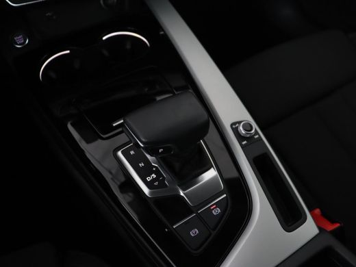 Audi A4 35 TFSI Business Edition | Stoelverwarming | Virtual Cockpit | Carplay | Full LED | DAB | Climate... ActivLease financial lease