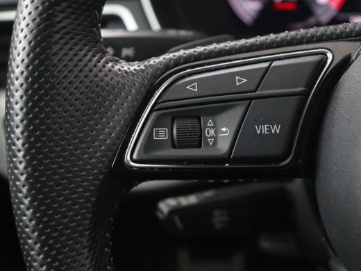 Audi A4 35 TFSI Launch edition Sport | Carplay | Sportstoelen | Full LED | Half leder | Virtual Cockpit |... ActivLease financial lease