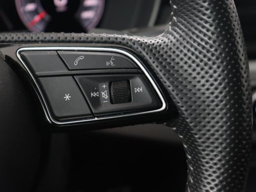 Audi A4 35 TFSI Launch edition Sport | Carplay | Sportstoelen | Full LED | Half leder | Virtual Cockpit |... ActivLease financial lease