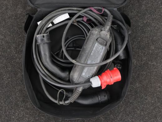 Audi A6 55 TFSI e quattro Competition | Panoramadak | Trekhaak | Leder | Stoelverwarming | Memory | Adapt... ActivLease financial lease