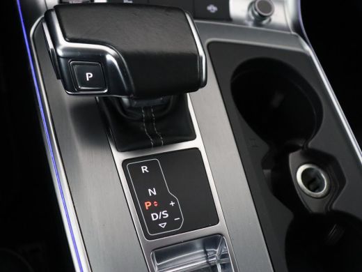Audi A6 55 TFSI e quattro Competition | Panoramadak | Trekhaak | Leder | Stoelverwarming | Memory | Adapt... ActivLease financial lease
