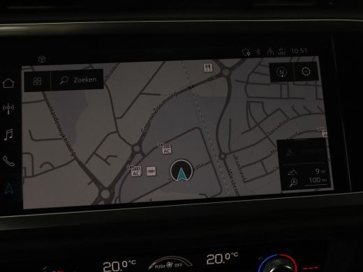 Audi Q3 45 TFSI e S edition | Stoelverwarming | Adaptive cruise | Virtual Cockpit | Half leder | Camera |... ActivLease financial lease