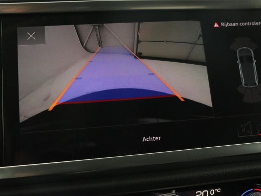 Audi Q3 45 TFSI e S edition | Stoelverwarming | Adaptive cruise | Virtual Cockpit | Half leder | Camera |... ActivLease financial lease