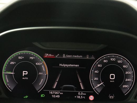 Audi Q3 45 TFSI e S edition | Stoelverwarming | Adaptive cruise | Virtual Cockpit | Half leder | Camera |... ActivLease financial lease