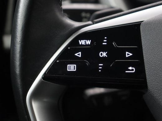 Audi Q4 e-tron 40 Launch Edition 77 kWh | Trekhaak | Warmtepomp | Stoelverwarming | Adaptive cruise | Camera | C... ActivLease financial lease