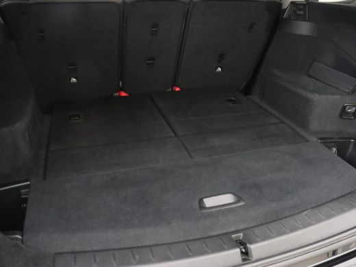 BMW 2 Serie Gran Tourer 216i Luxury Line 7-persoons | Trekhaak | Stoelverwarming | Leder | Head-Up | Camera |... ActivLease financial lease