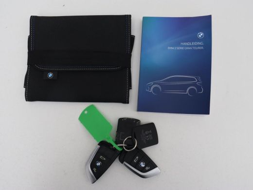 BMW 2 Serie Gran Tourer 216i Luxury Line 7-persoons | Trekhaak | Stoelverwarming | Leder | Head-Up | Camera |... ActivLease financial lease