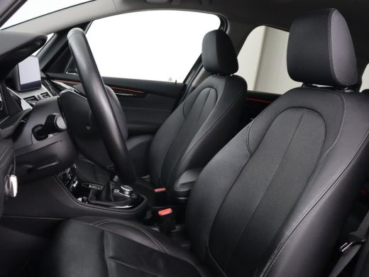 BMW 2 Serie Gran Tourer 216i Luxury Line 7-persoons | Trekhaak | Stoelverwarming | Leder | Head-Up | Camera |... ActivLease financial lease