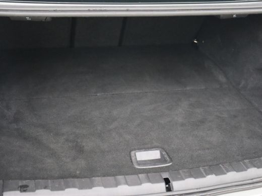 BMW 3 Serie 320e M Sport | Trekhaak | Stoelverwarming | Camera | Leder/Alcantara | Stuurverwarming | Carplay ... ActivLease financial lease