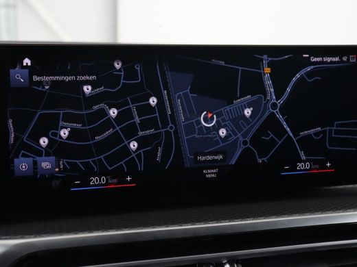 BMW 3 Serie 320e M Sport | Trekhaak | Stoelverwarming | Camera | Leder/Alcantara | Stuurverwarming | Carplay ... ActivLease financial lease