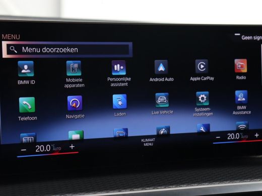 BMW 3 Serie 320e M Sport | Trekhaak | Stoelverwarming | Camera | Leder/Alcantara | Stuurverwarming | Carplay ... ActivLease financial lease