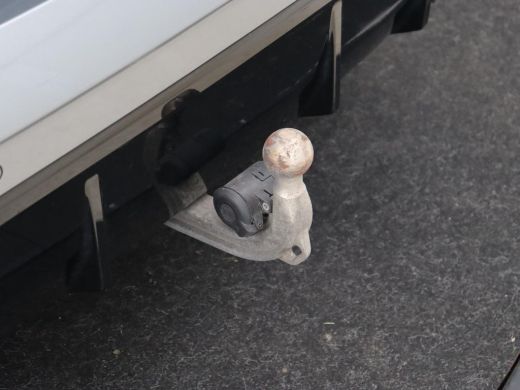 BMW 3 Serie 320e M Sport | Trekhaak | Stoelverwarming | Camera | Leder/Alcantara | Stuurverwarming | Carplay ... ActivLease financial lease