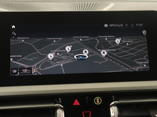 BMW 3 Serie Touring 330e | Keyless | Full LED | Carplay | Navigatie | Leder | Stoelverwarming | Camera | LMV ... ActivLease financial lease