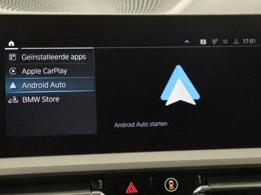 BMW 3 Serie Touring 330e | Keyless | Full LED | Carplay | Navigatie | Leder | Stoelverwarming | Camera | LMV ... ActivLease financial lease