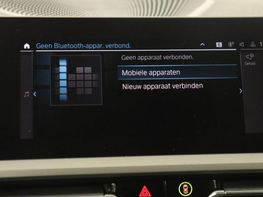 BMW 3 Serie Touring 330e | Keyless | Full LED | Carplay | Navigatie | Leder | Stoelverwarming | Camera | LMV ... ActivLease financial lease