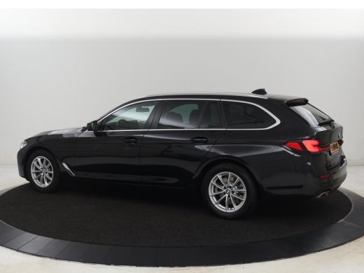BMW 5 Serie 520i Business Edition Plus | Nappaleder | Stoelverwarming | Carplay | Laserlicht | Navigatie | Li... ActivLease financial lease
