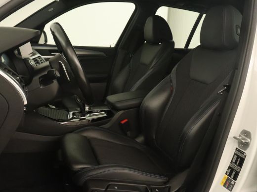 BMW X3 xDrive30e M Sport | 360 Camera | Harman/Kardon | Stoelverwarming | 20'' | Sportstoelen | Sfeerver... ActivLease financial lease
