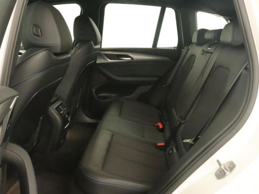 BMW X3 xDrive30e M Sport | 360 Camera | Harman/Kardon | Stoelverwarming | 20'' | Sportstoelen | Sfeerver... ActivLease financial lease