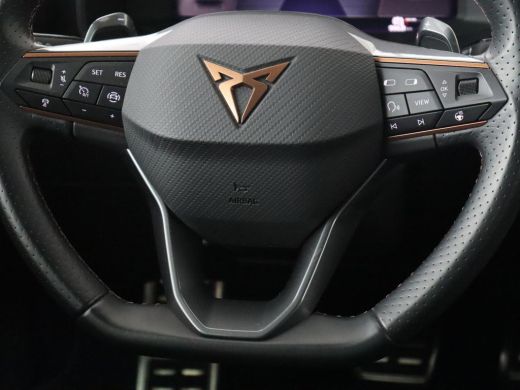 CUPRA Formentor 1.4 eHybrid VZ | 245pk | Stoelverwarming | Camera | Adaptive cruise | Sfeerverlichting | Navigati... ActivLease financial lease