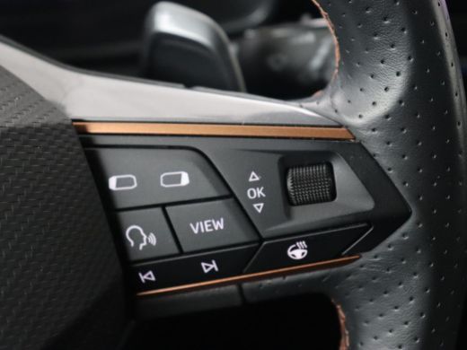 CUPRA Formentor 1.4 eHybrid VZ | 245pk | Stoelverwarming | Camera | Adaptive cruise | Sfeerverlichting | Navigati... ActivLease financial lease