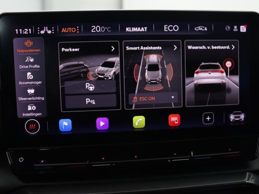 CUPRA Formentor 1.4 eHybrid VZ | 245pk | Stoelverwarming | Camera | Adaptive cruise | Sfeerverlichting | Navigati... ActivLease financial lease